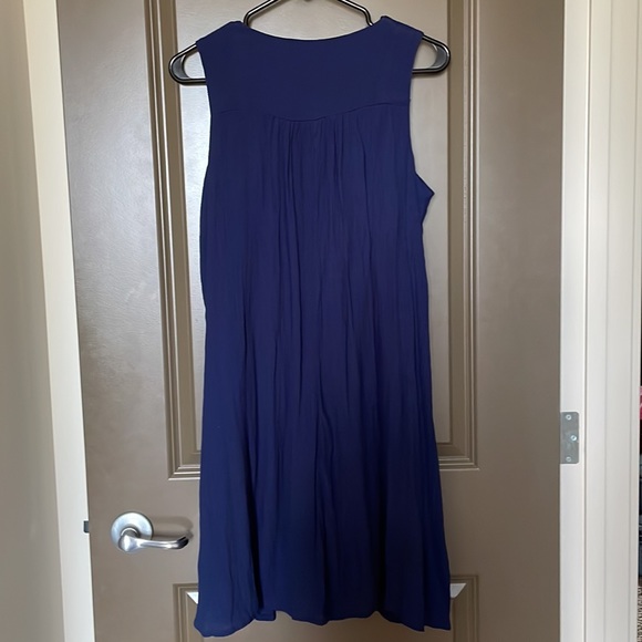 Ricki’s Embroidered Swing dress. Size med - Picture 2 of 6